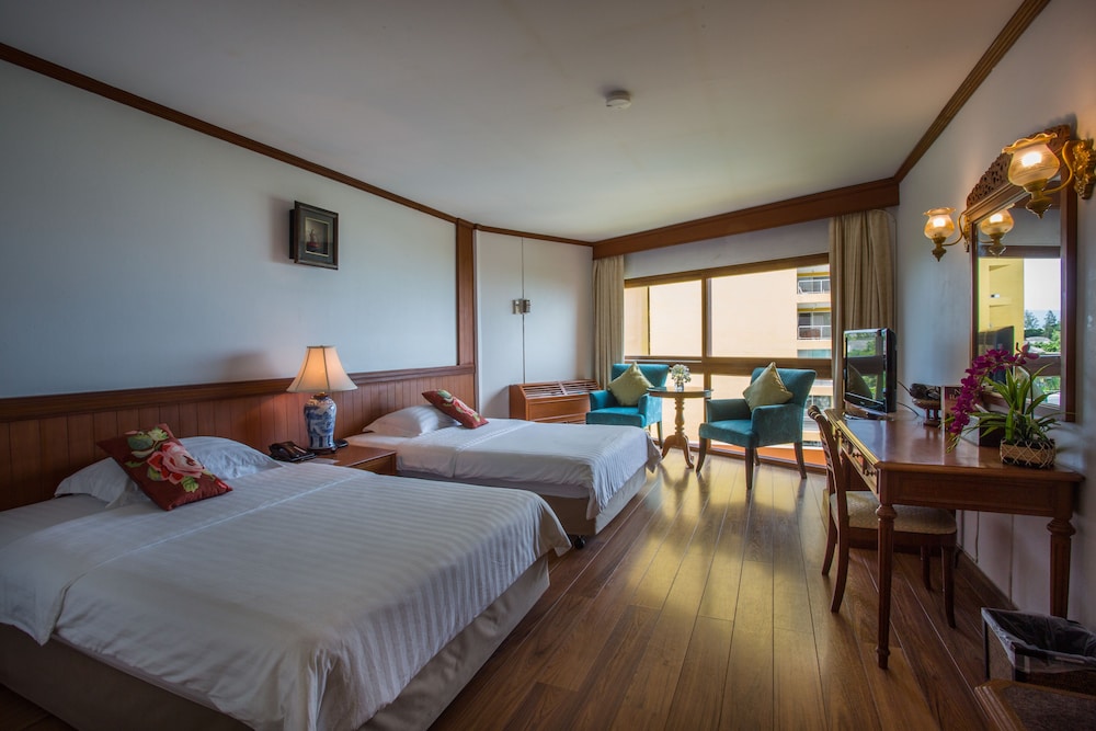 Sailom Hotel 27/65