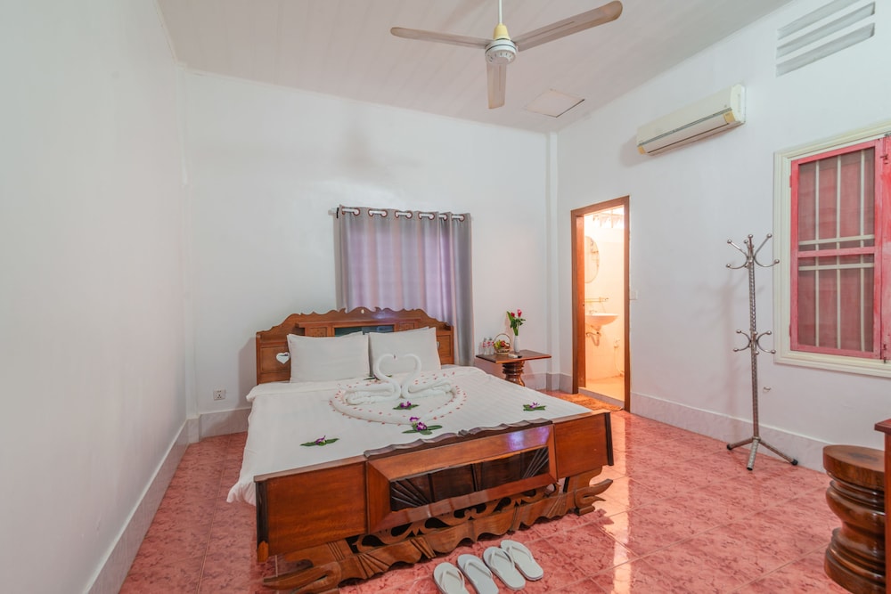 Five Rose Siem Reap Hostel 9/30