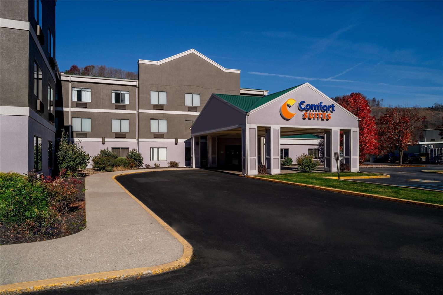 Comfort Suites Prestonsburg West KY 37/38