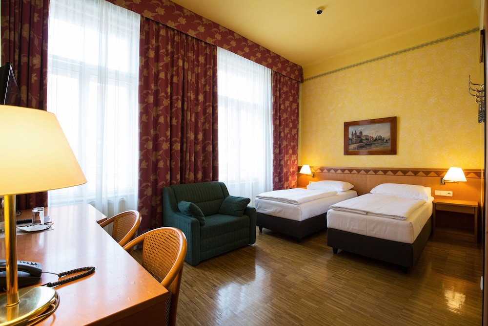 Hotel Post 32/56