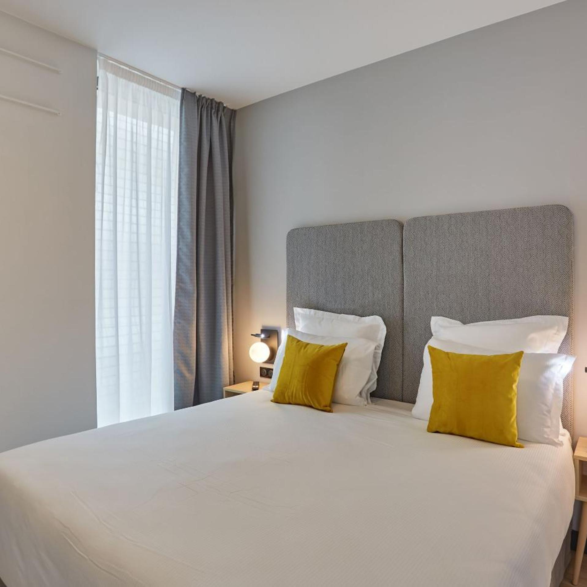 1 BEDROOM, APARTMENT