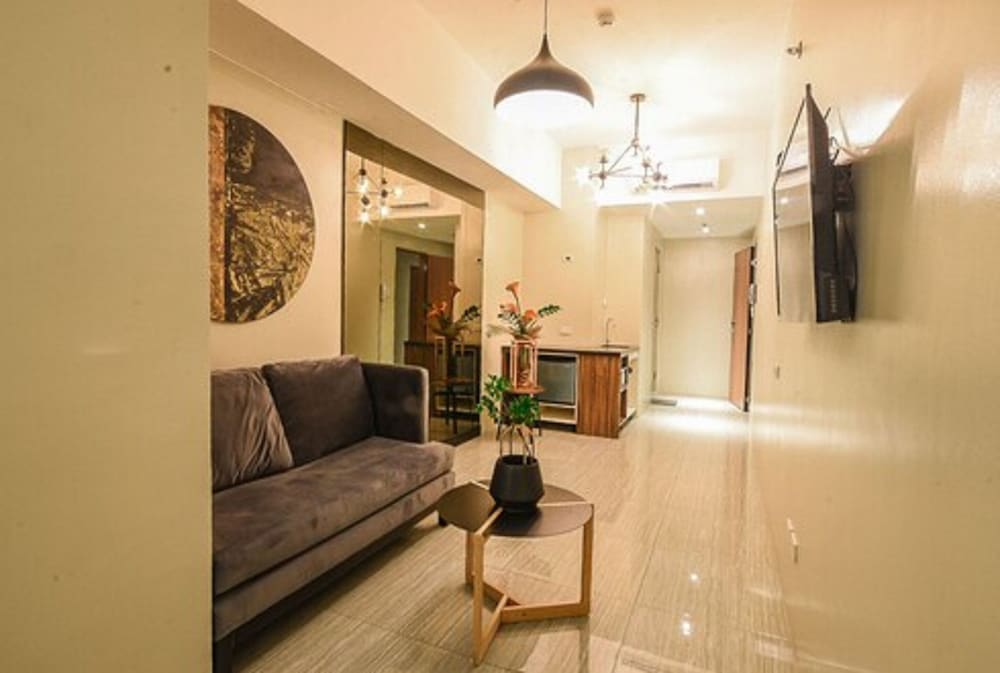 Pacific Skyloft Hotel 41/66