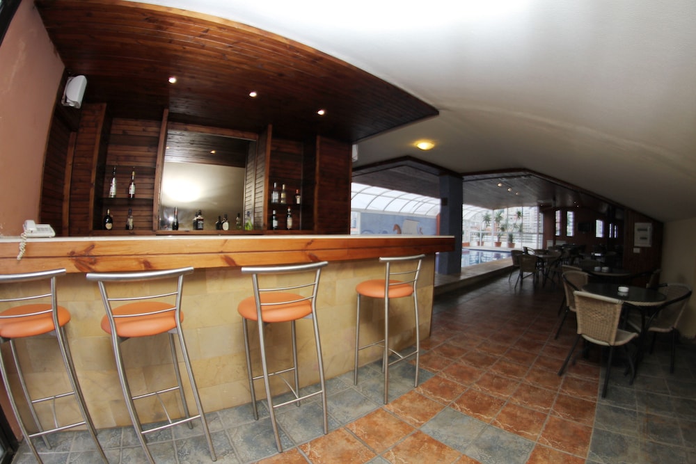 Madisson Hotel 51/60