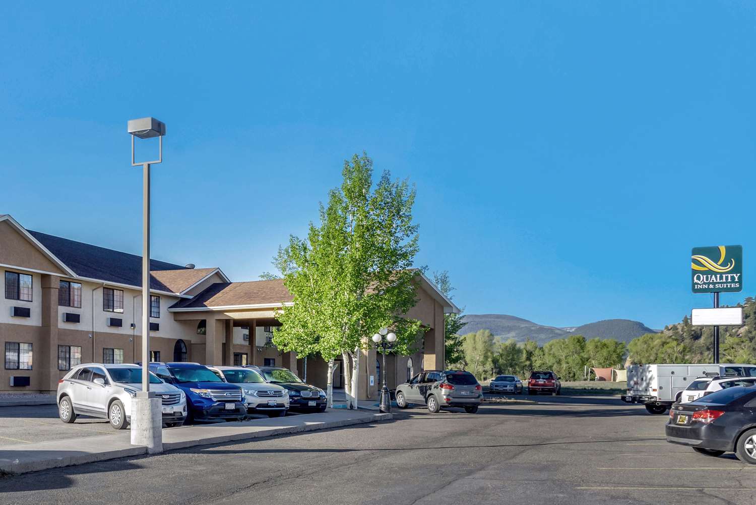 Quality Inn & Suites South Fork - Wolf Creek 34/36