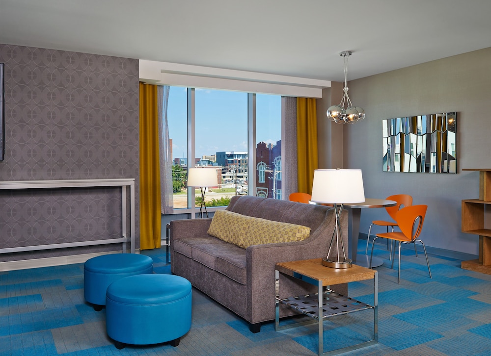 Aloft Oklahoma City Downtown - Bricktown 23/42