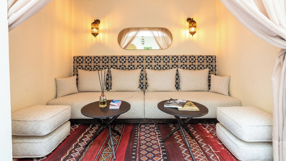 Riad Dar Tiflet 35/50
