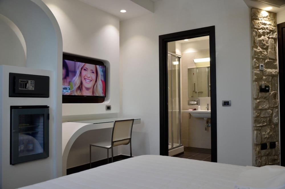 Hotel Testani 28/50