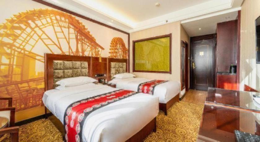 Hualian Hotel 18/50