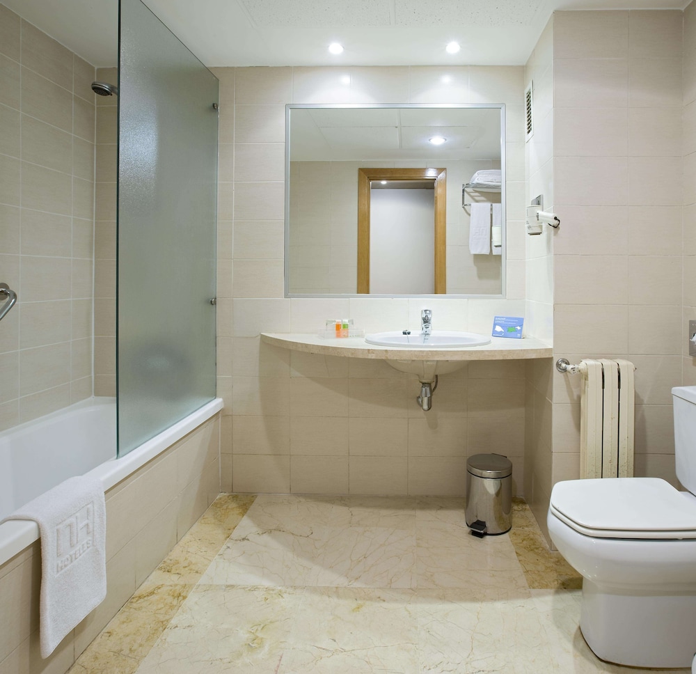 iStay by NH Ciudad de Valencia Hotel 46/49