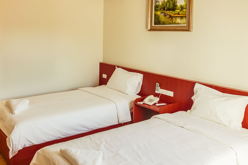 Douangpraseuth Hotel 17/67