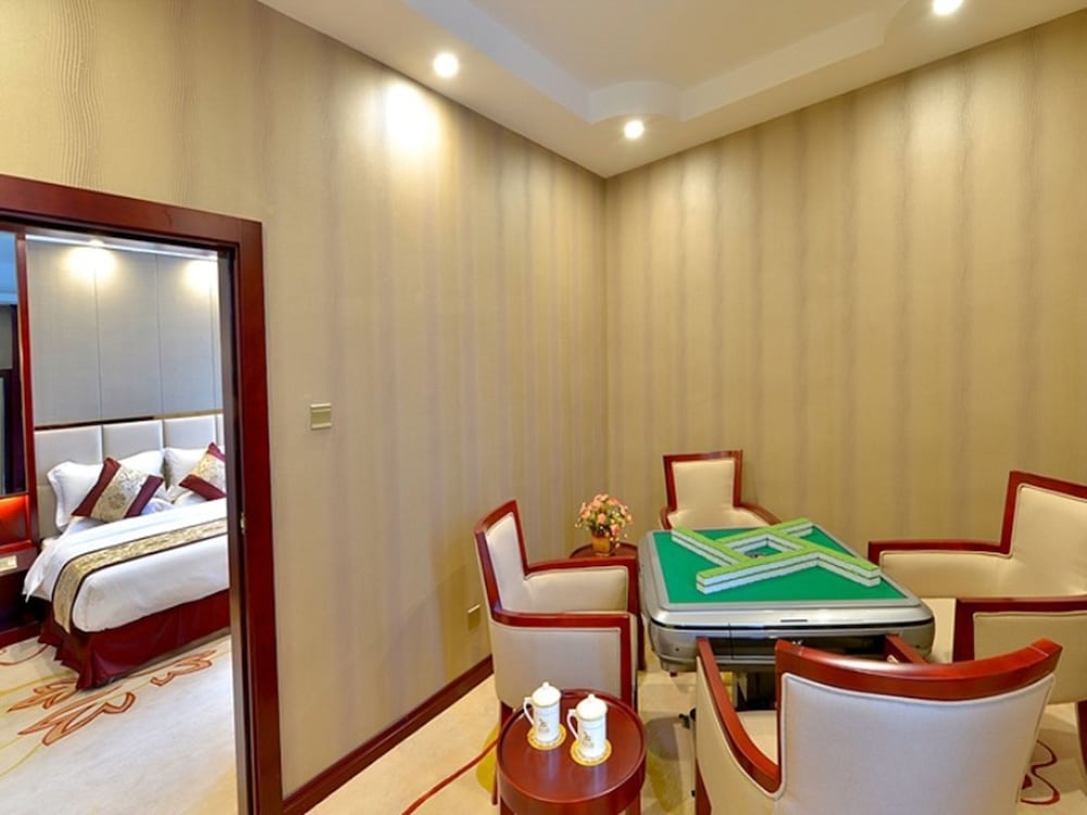 Greentree Eastern Zigong Huashang International City Huichuan Road Hotel 33/46