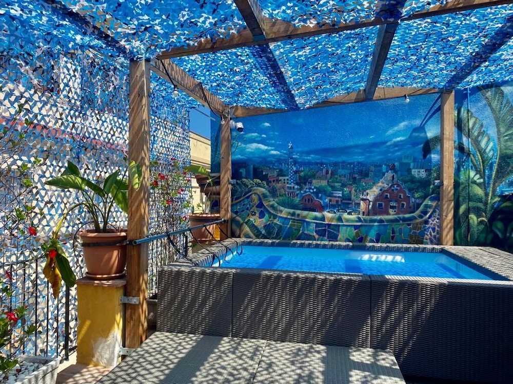 Amfores Boutique Guest House 5/65