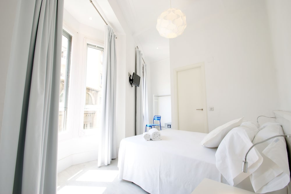 Dingdong Express Hostel 4/33