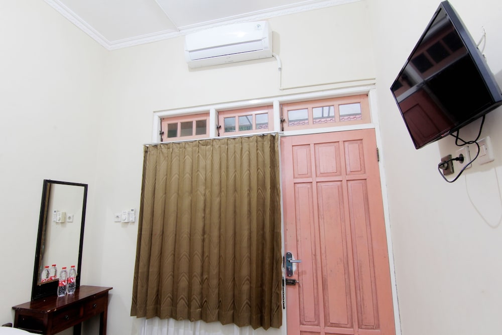 Hotel Monica Jogja 2/37