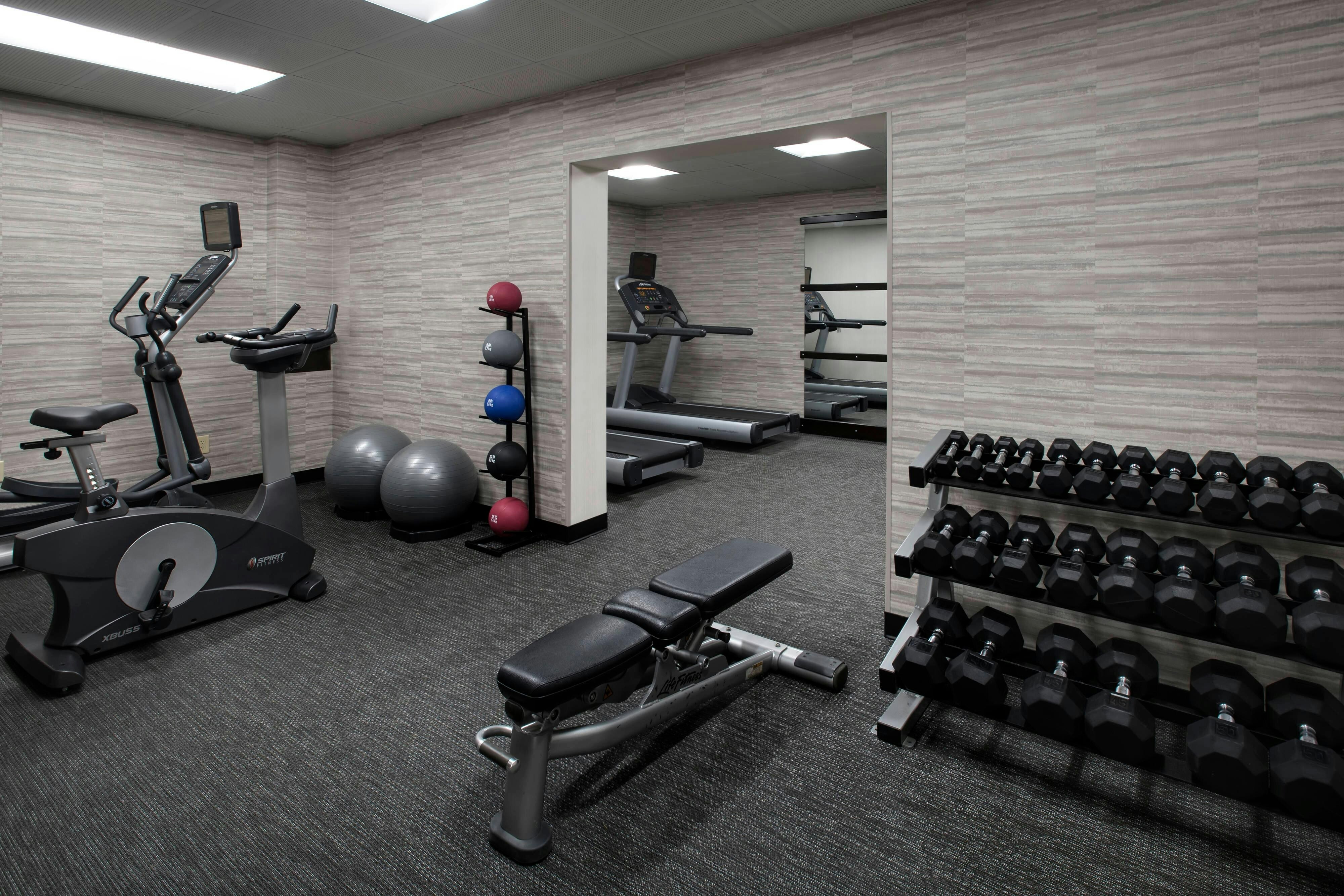 Courtyard By Marriott Boston Norwood Canton 3/14