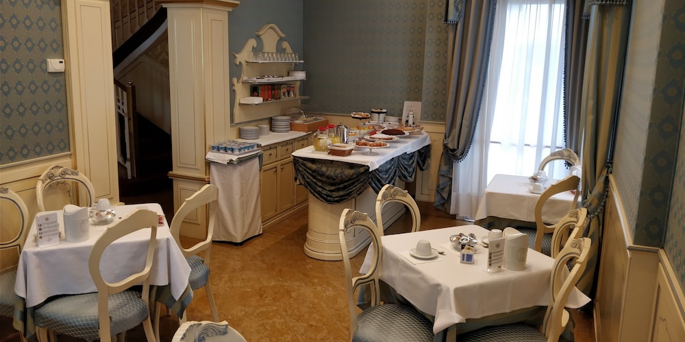 Hotel Villa Delle Palme 66/79