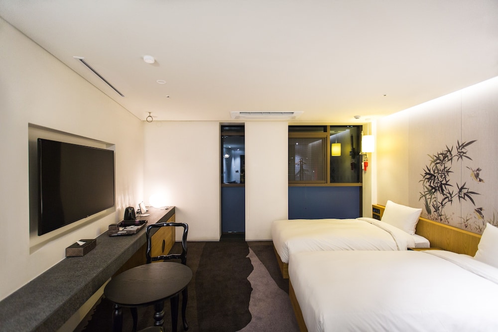 Stay Rak Hotel 18/68