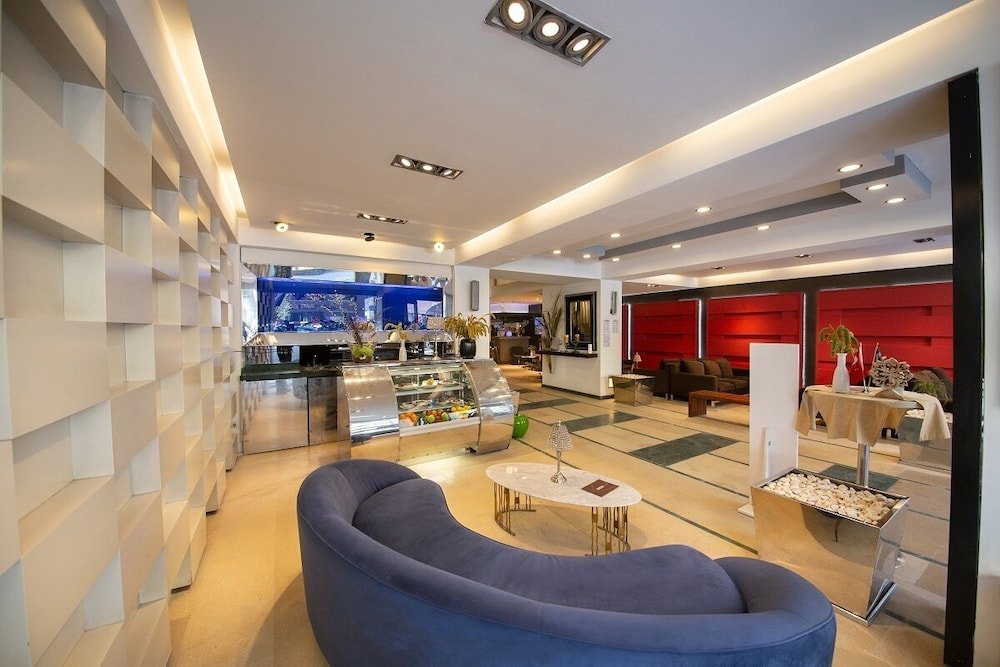 My Hotel 44/55