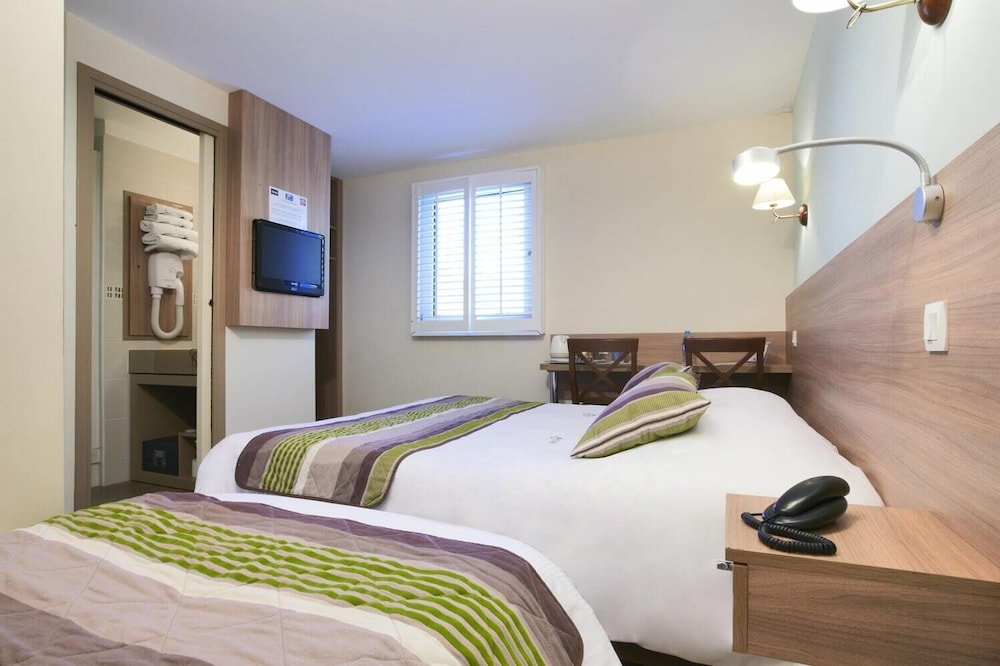 Kyriad Le Touquet Hotel 10/30