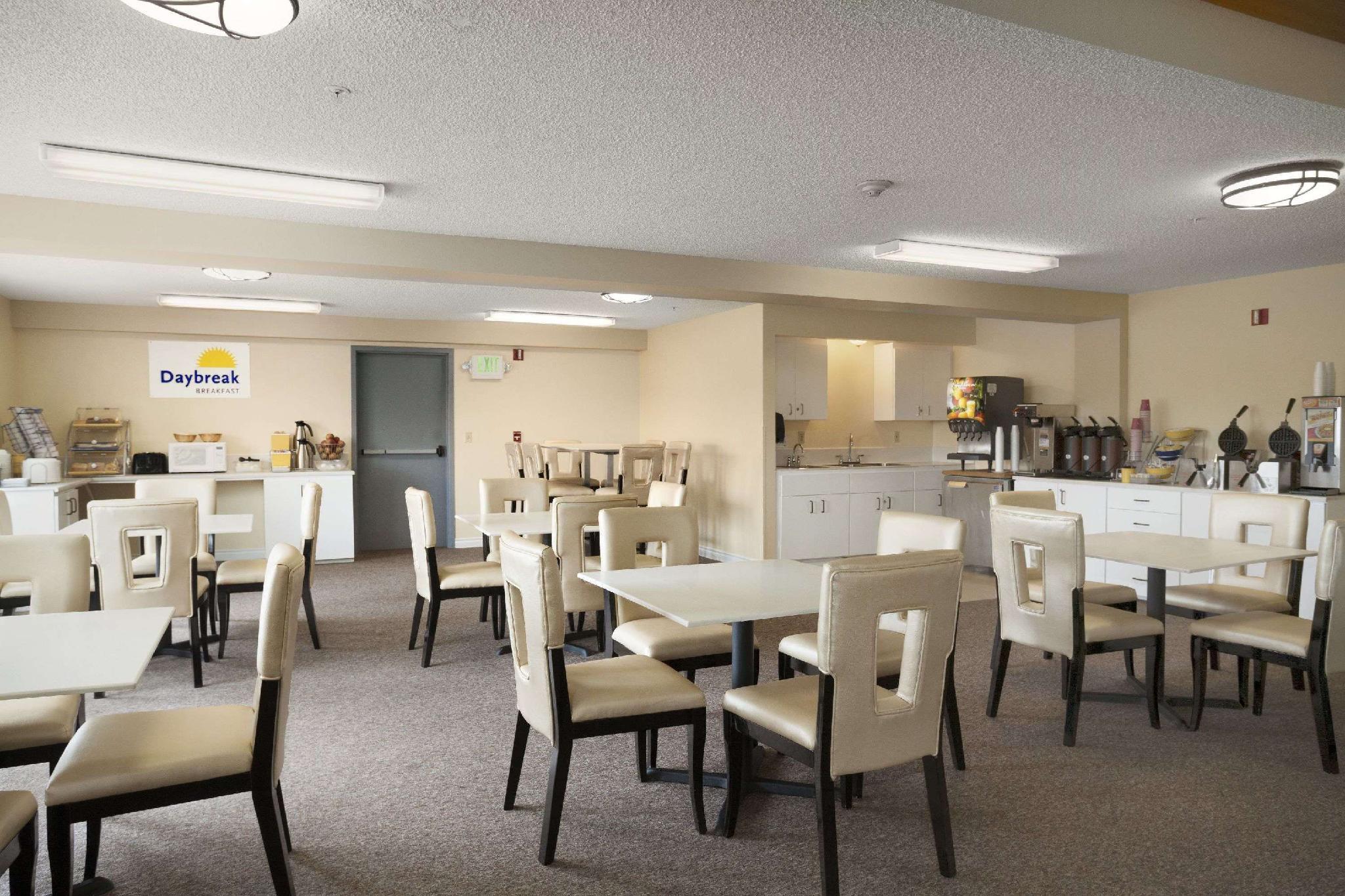 Days Inn Lacey Olympia Area 15/19
