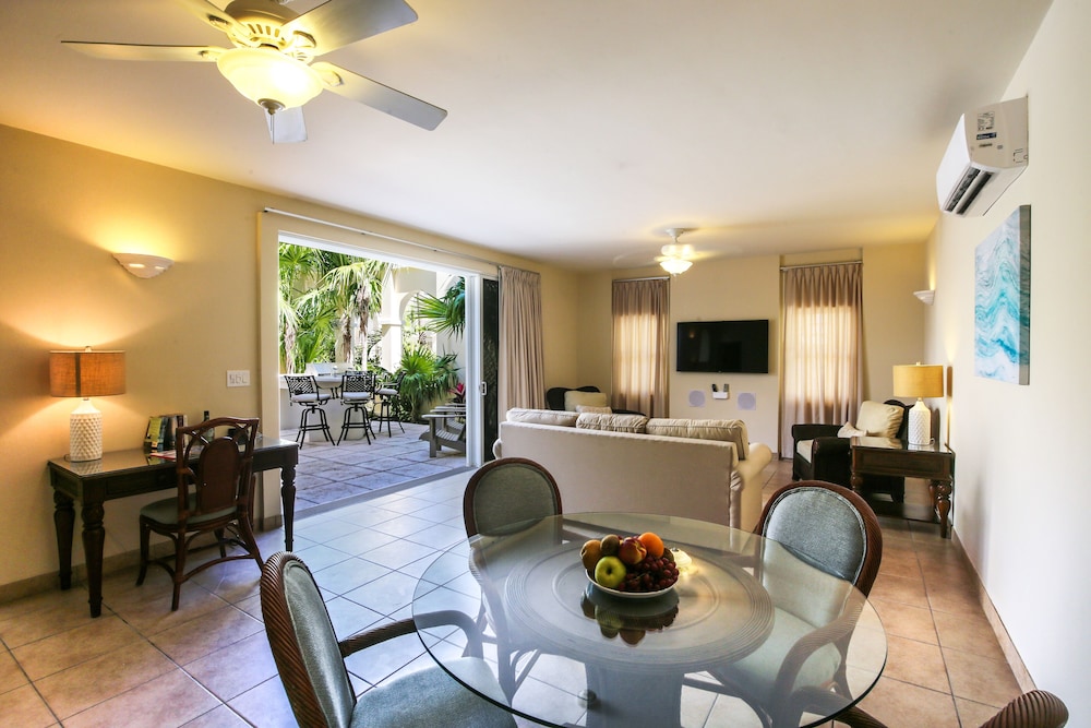 Reef Residences 44/50