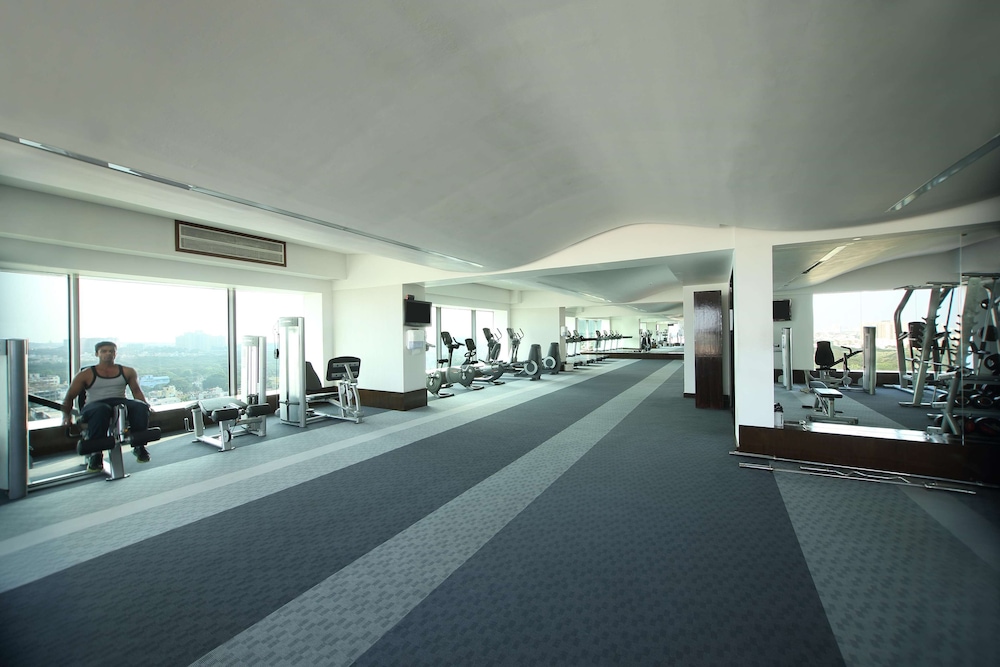 Gokulam Grand Hotel Spa 46/75