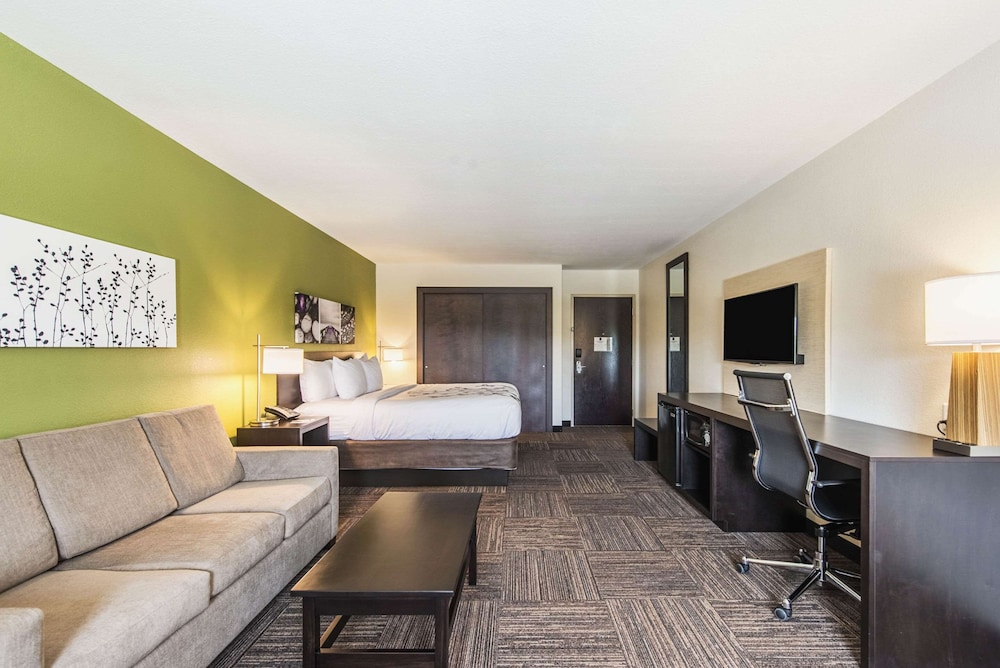 Sleep Inn & Suites Galion OH 19/36