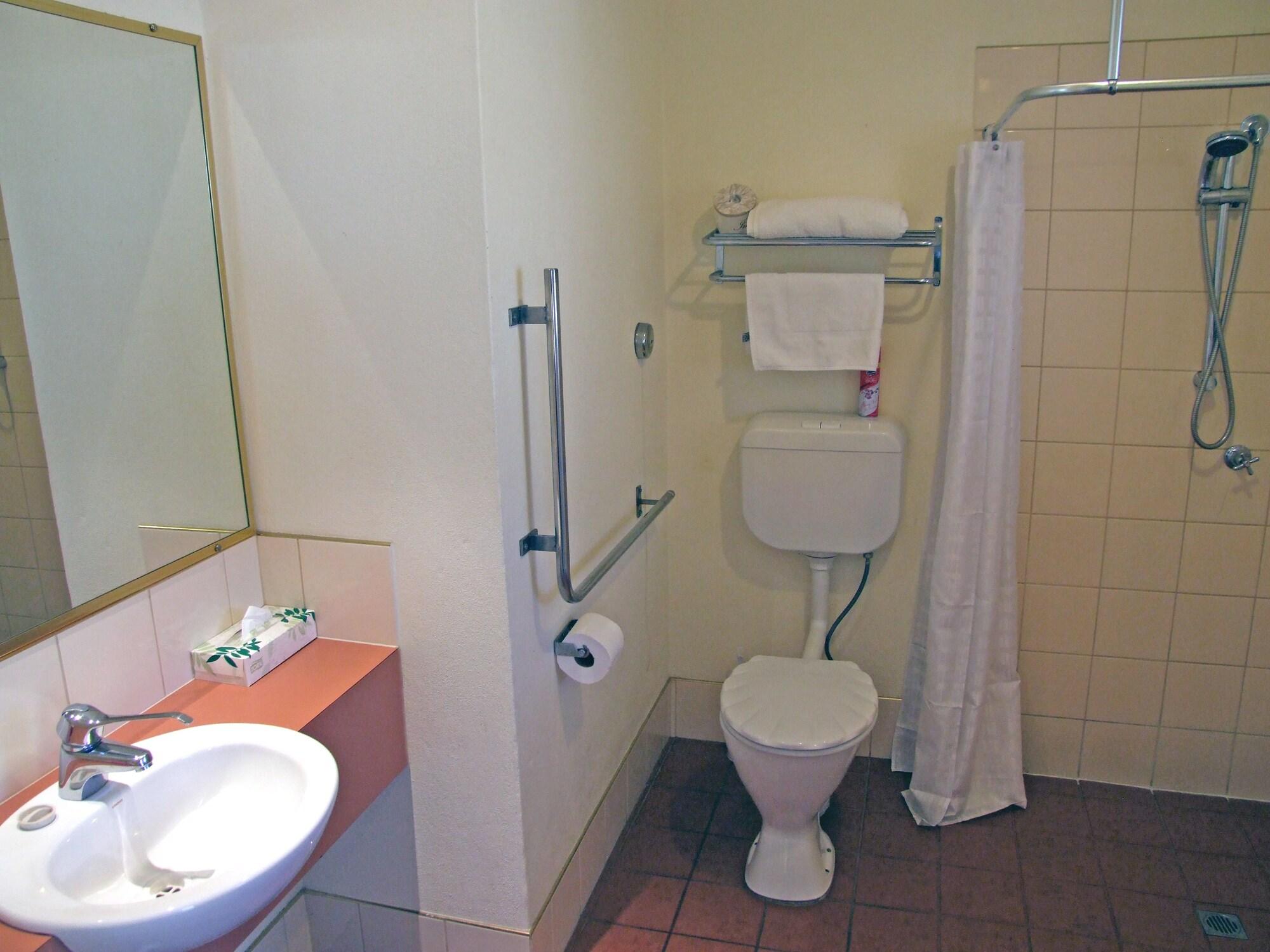 ADAMSONS RIVERSIDE ACCOMMODATION 91/100
