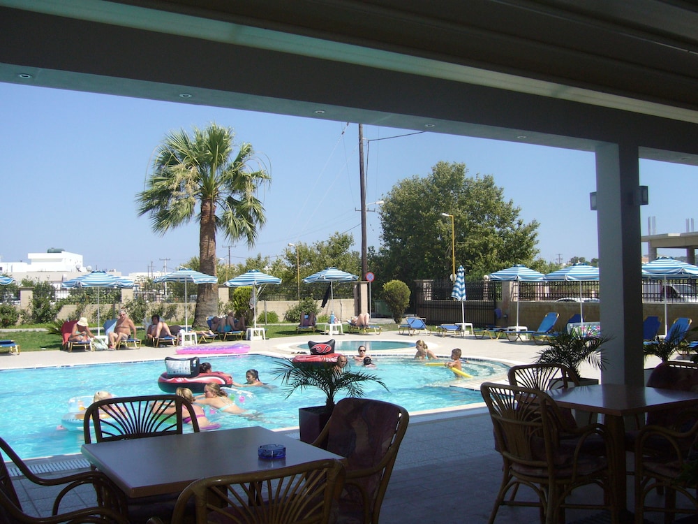 Rhodian Rose Hotel 45/58