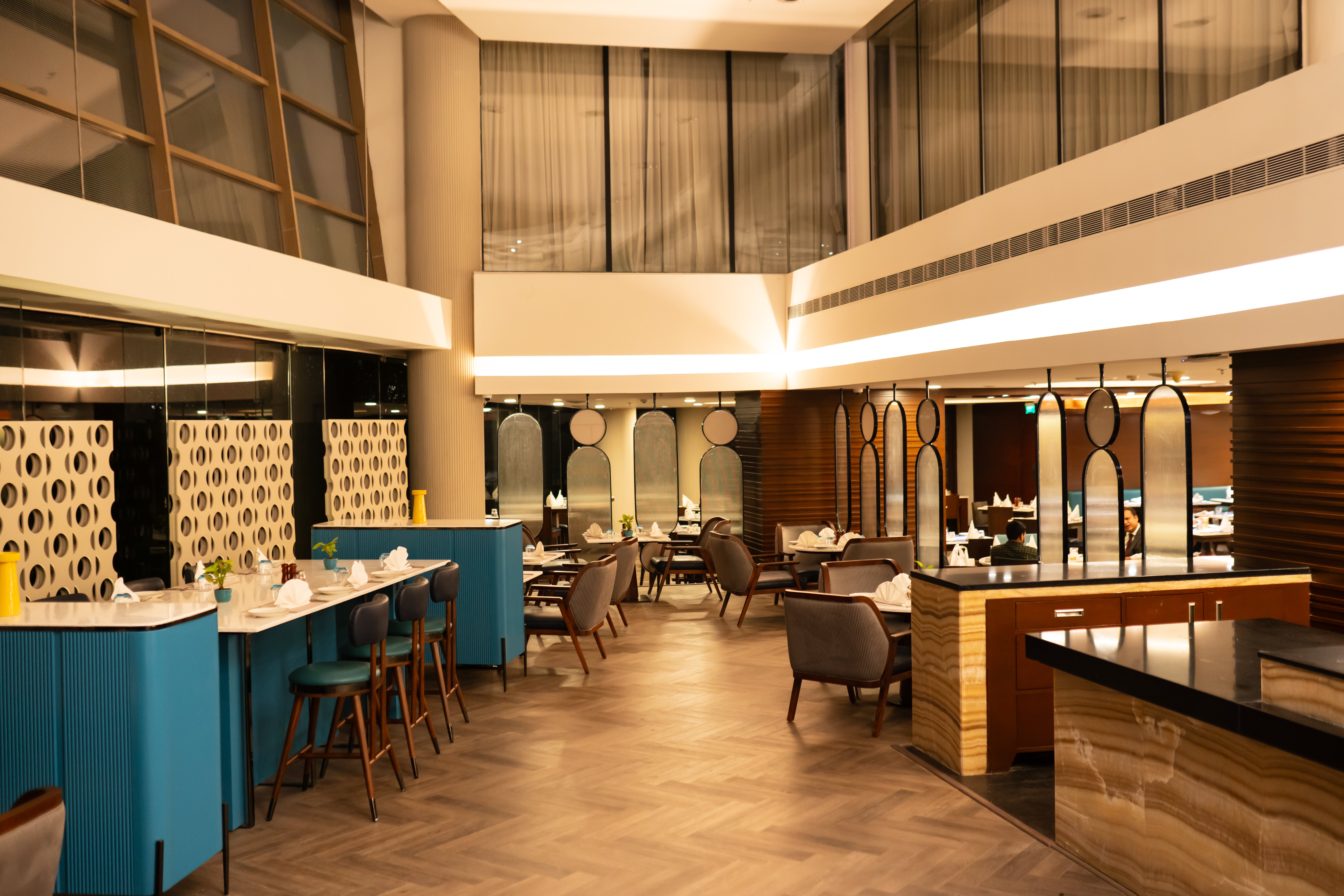 Crowne Plaza Ahmedabad City Centre 50/70