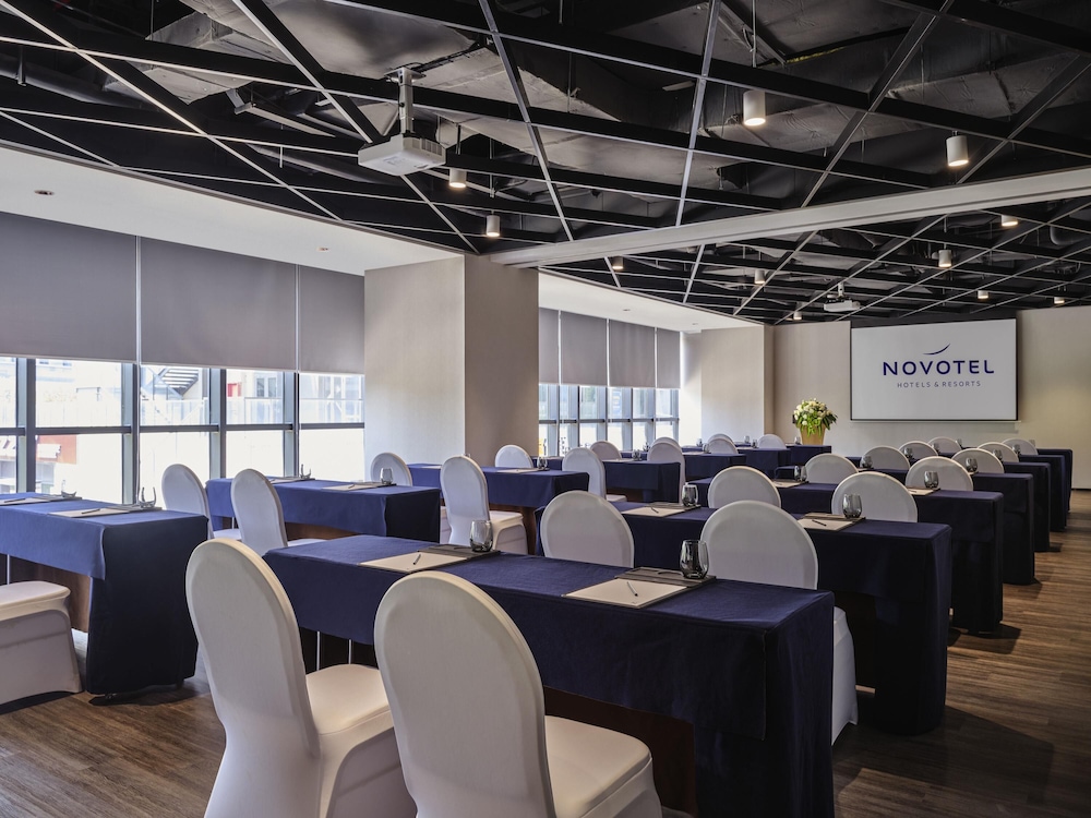 Novotel Shanghai Qingpu Excellence Hotel 37/47
