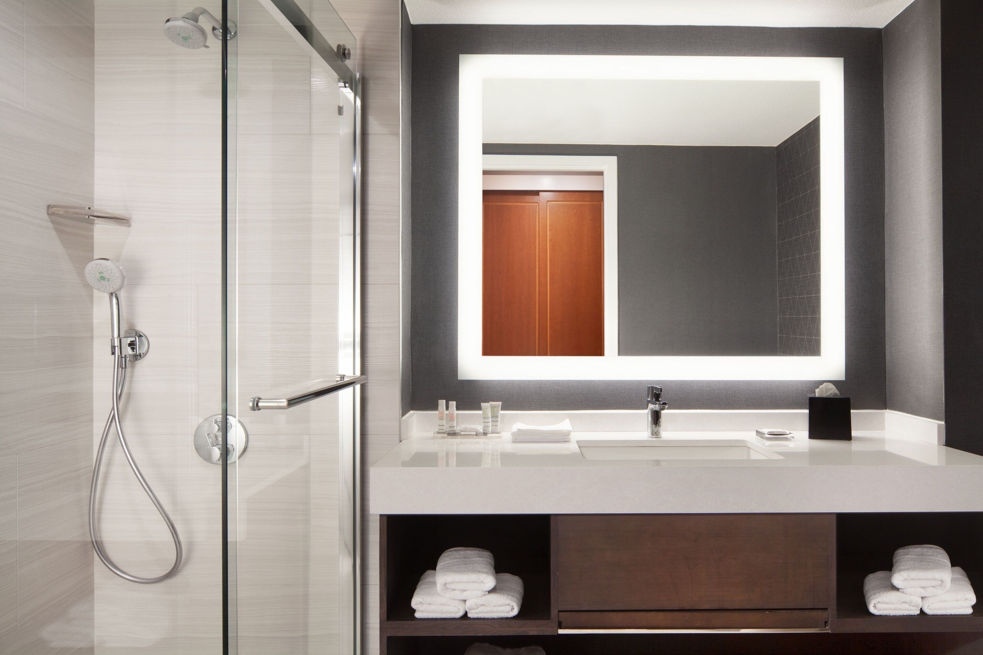 غرفة تنفيذية بسريرين مزدوجين، Fremont Marriott Silicon Valley 2/3