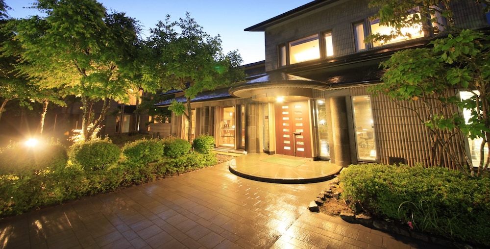 Hakone Fuga - Adults Only 3/50