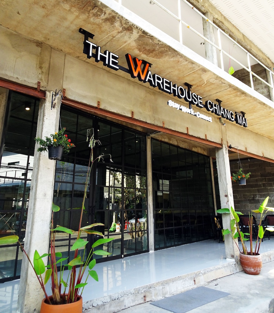 The Warehouse Chiang Mai 8/78