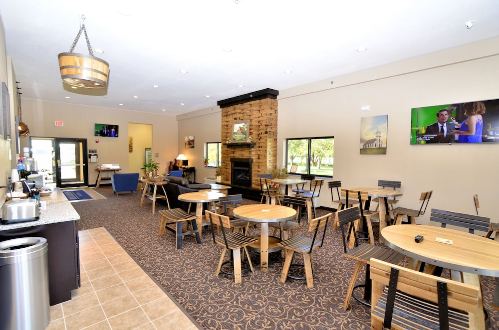 Cobblestone Inn & Suites - Manning 36/50