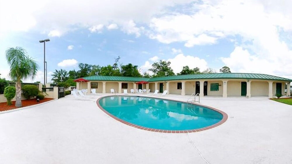 Motel6 Waycross, GA 24/24