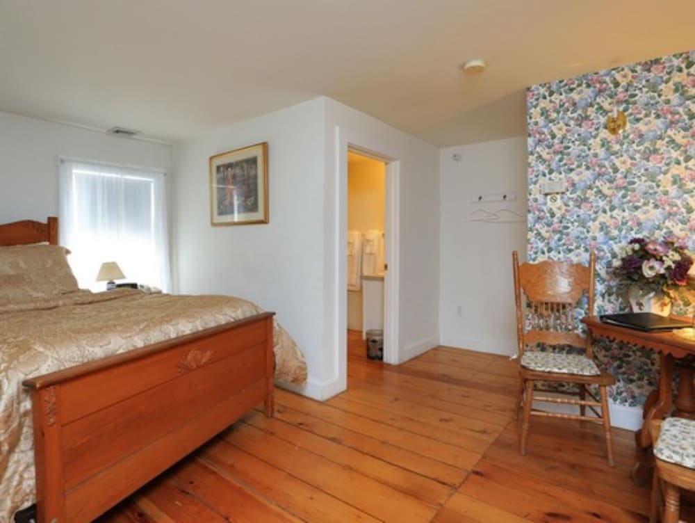 Old Orchard Beach Inn 40/79