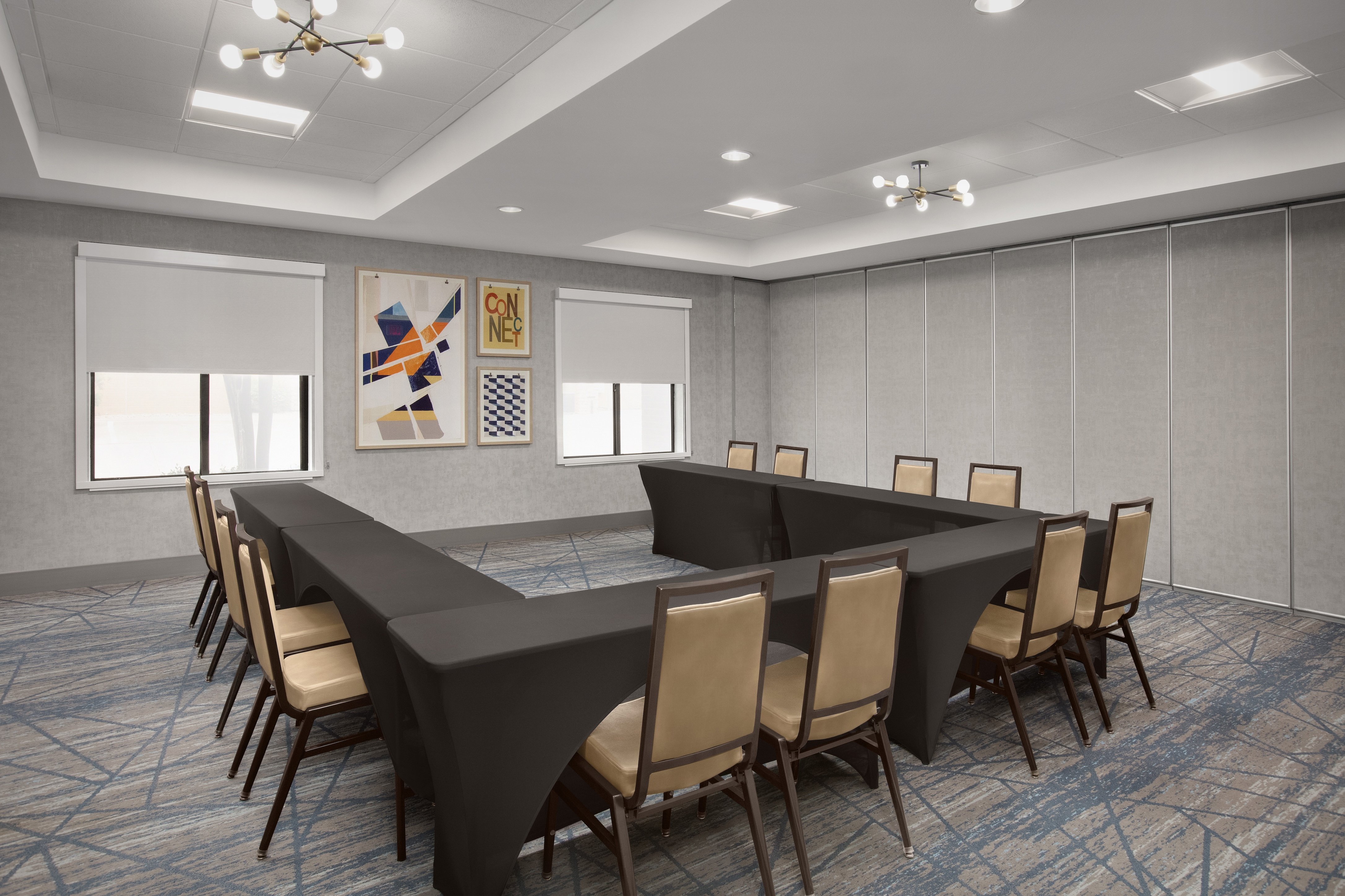 Holiday Inn Express Hotel And Suites Dfw West Hurst 70/74