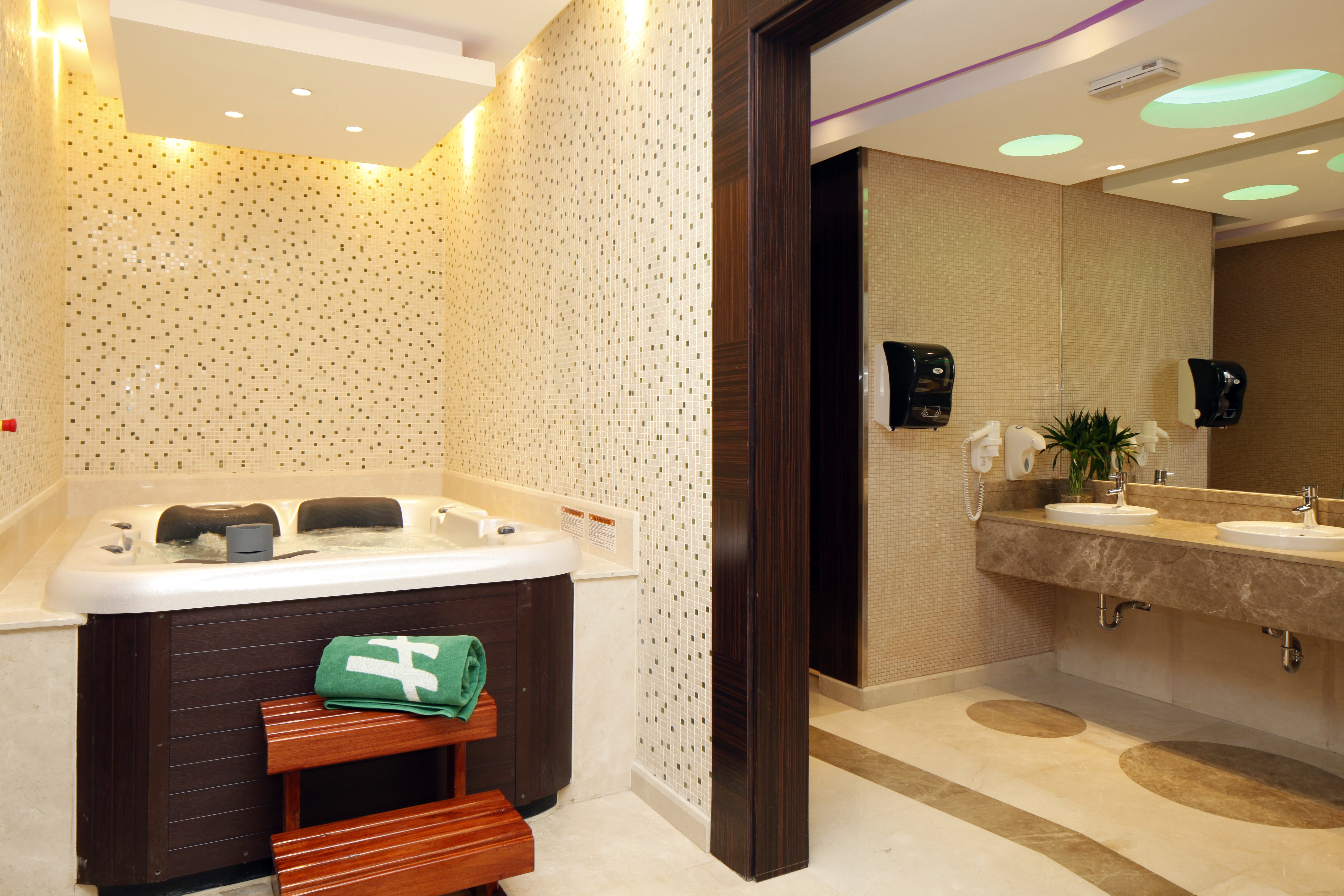 هوليداي إن الرياض - ميدان(Holiday Inn Riyadh - Meydan) 58/58