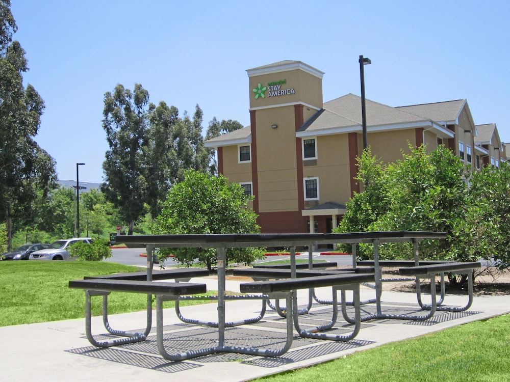 Extended Stay America Orange County - Lake Forest 2/44