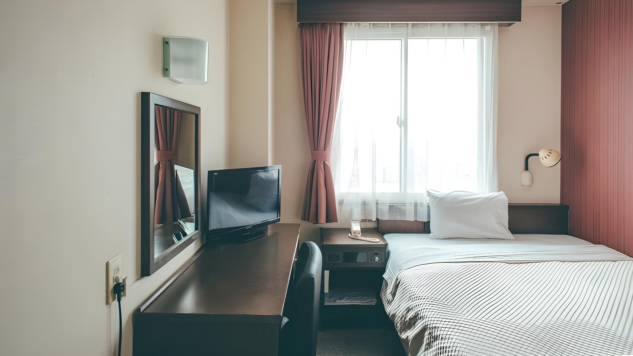 Semi Room, Standard, Semi Double Bed, Smoking