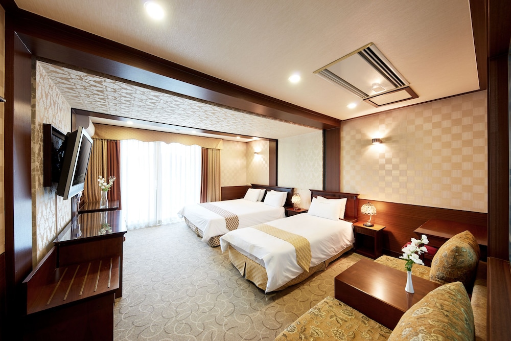 Dongbusan Hotel 20/40