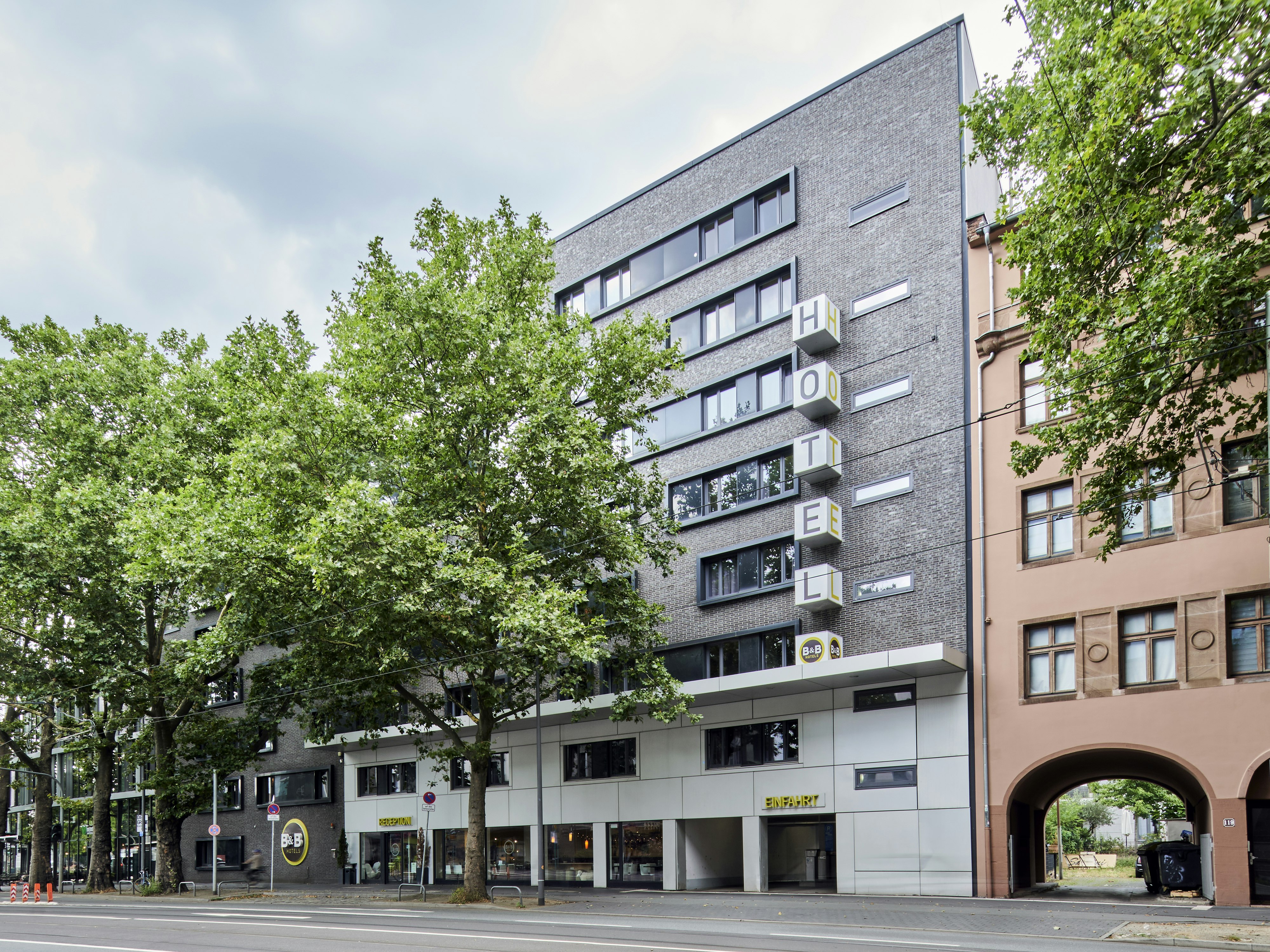 B&B Hotel Frankfurt City-Ost 6/50