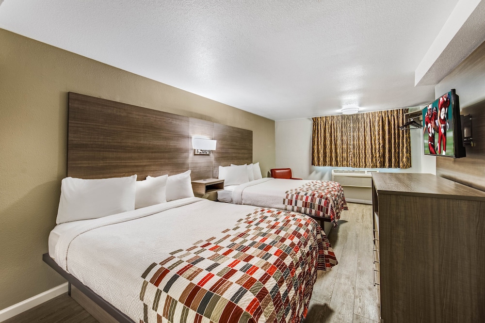 Ramada by Wyndham Medford Airport North 23/47