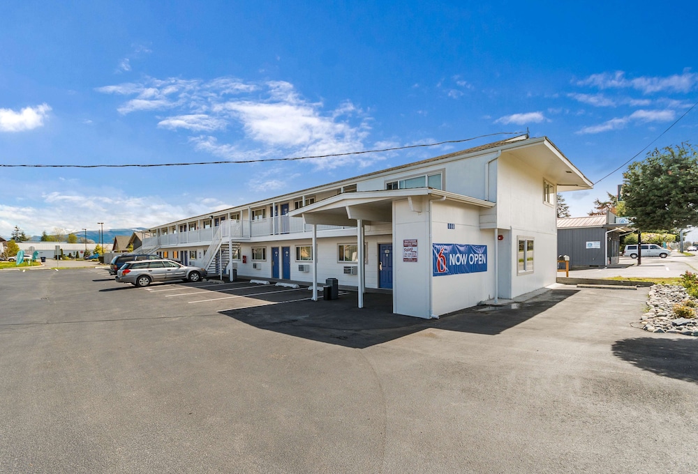 Motel6 Burlington, WA 38/45