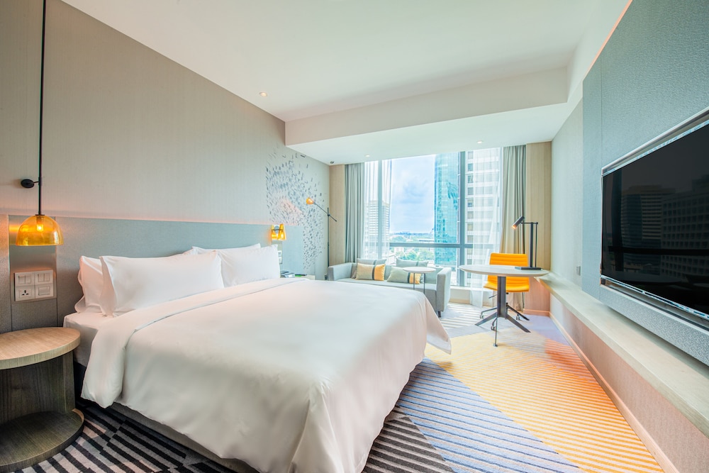 Holiday Inn Johor Bahru City Centre 24/79