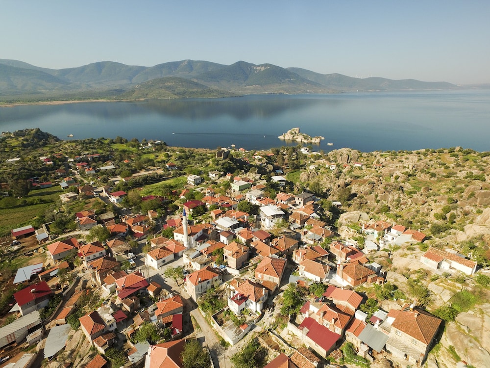 Agora Pansiyon 45/50