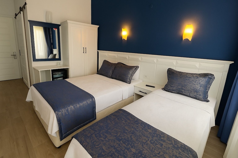 Cunda Ezer Otel 14/63