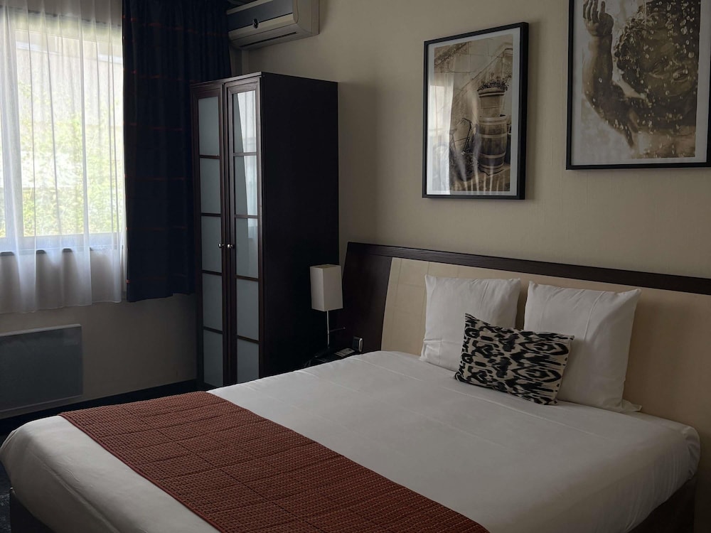 Mercure Angers Centre Gare Hotel 27/72