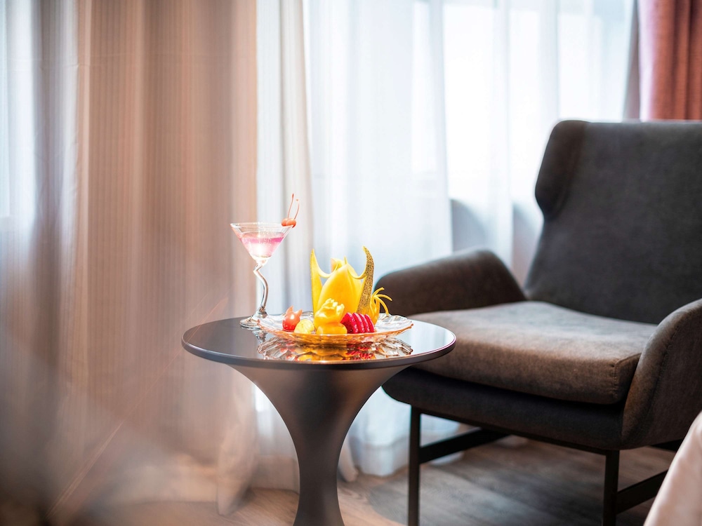 Mercure Kunshan MIXC Hi-tech 43/56